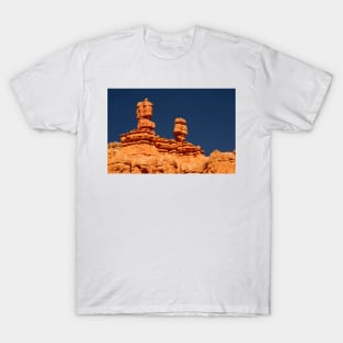 Red Rock Canyon - The Spires © T-Shirt